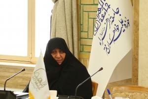 خانم برقعی مدیر جامعه