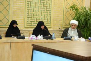 خانم برقعی (2)