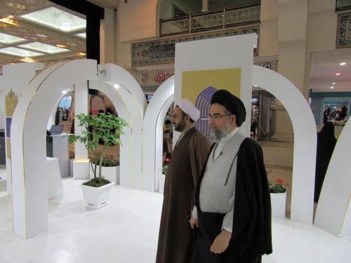 بازدید از نمایشگاه قرآن